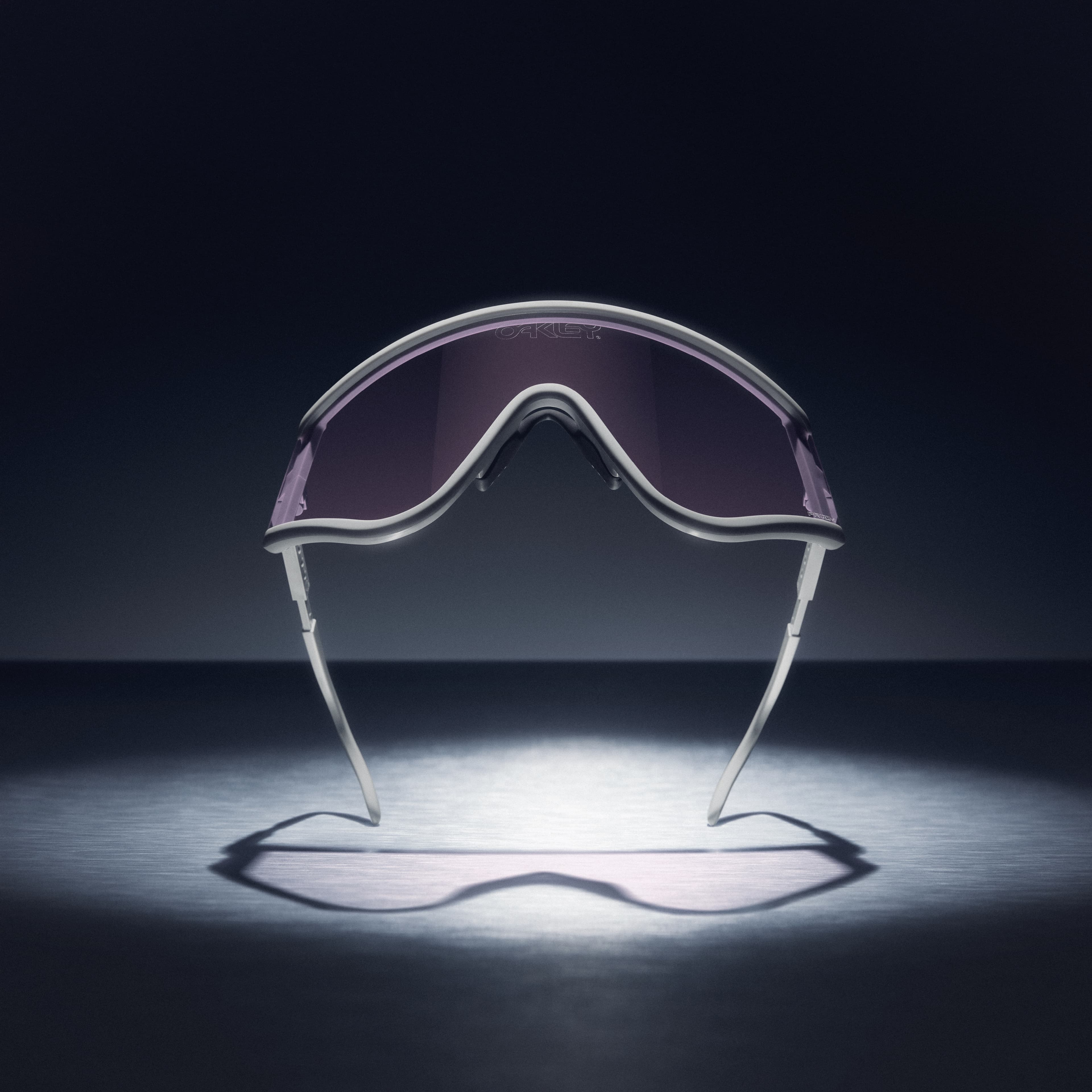 Oakley MUZM Eyeshade, Cool Grey frame with Prizm Low-Light lens, front view